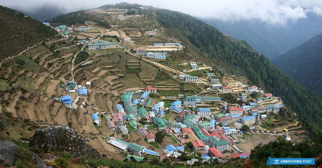 Tourist activity has decreased in the Everest region, Khumbu region is deserted. Tourist activity has decreased in the Everest region, Khumbu region is deserted.